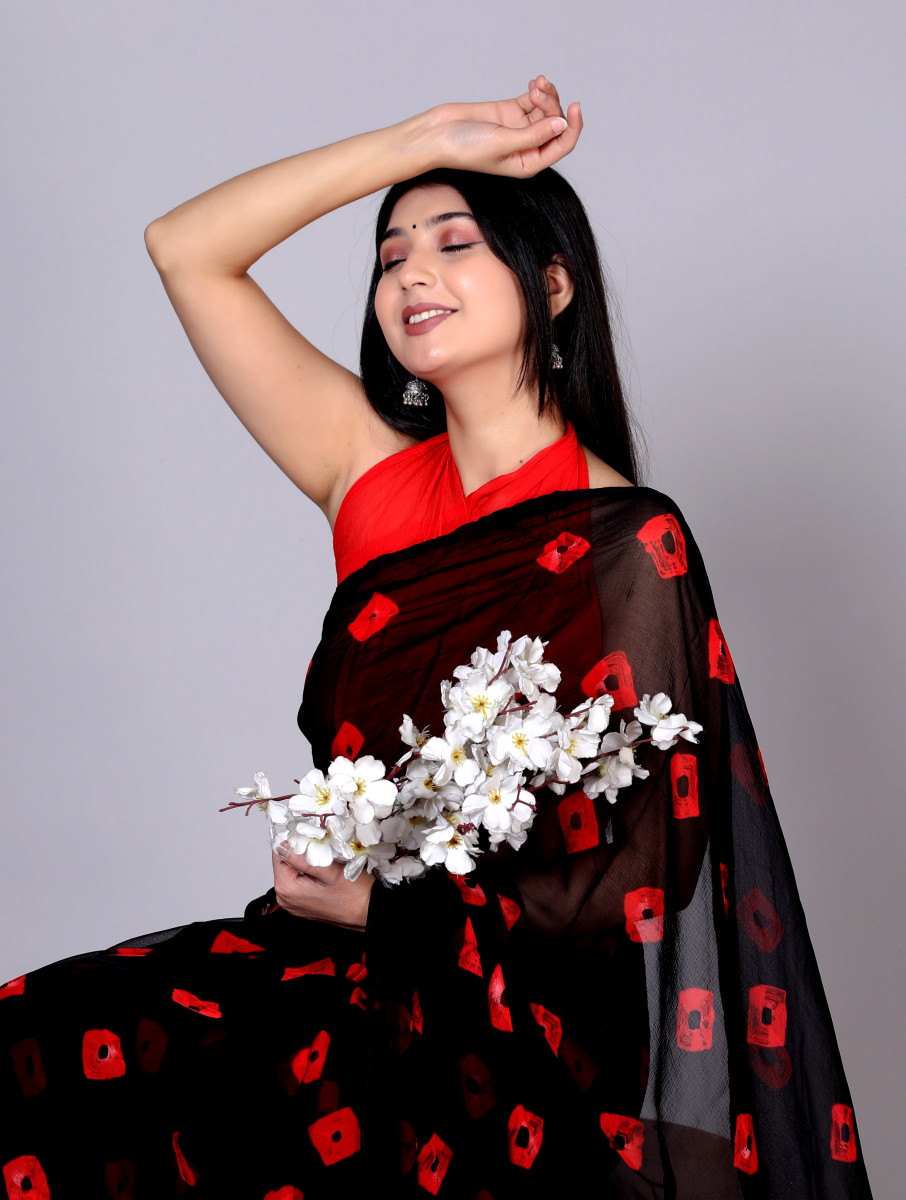 Bandhani Printed Chiffon Printed Black sarees For Women